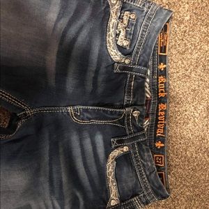 Women’s rock revival jeans size 27